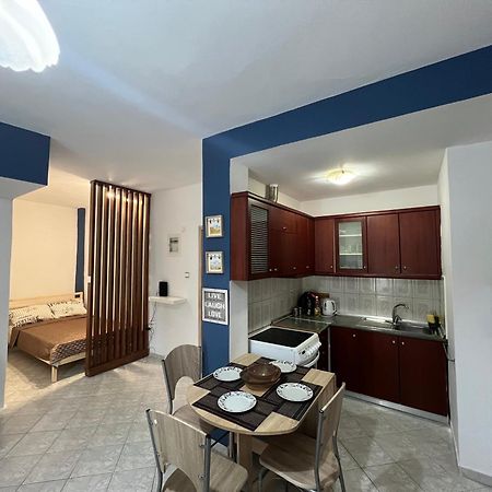 Dimitris Flat Apartment Neo Epivates Exterior photo